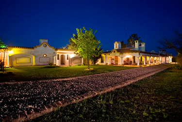 Los Chanares Lodge - Lodge Front